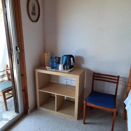 Проживание в семье Family Room For 3 Two Rooms With Bathroom